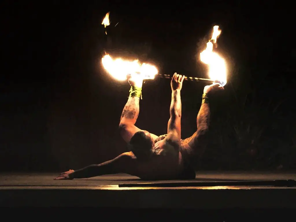Hawaiian fire dancer playing with FIRE!