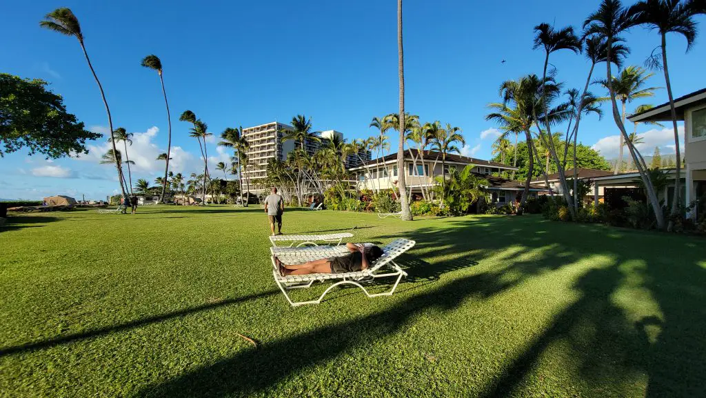 royal Lahaina resort lawn