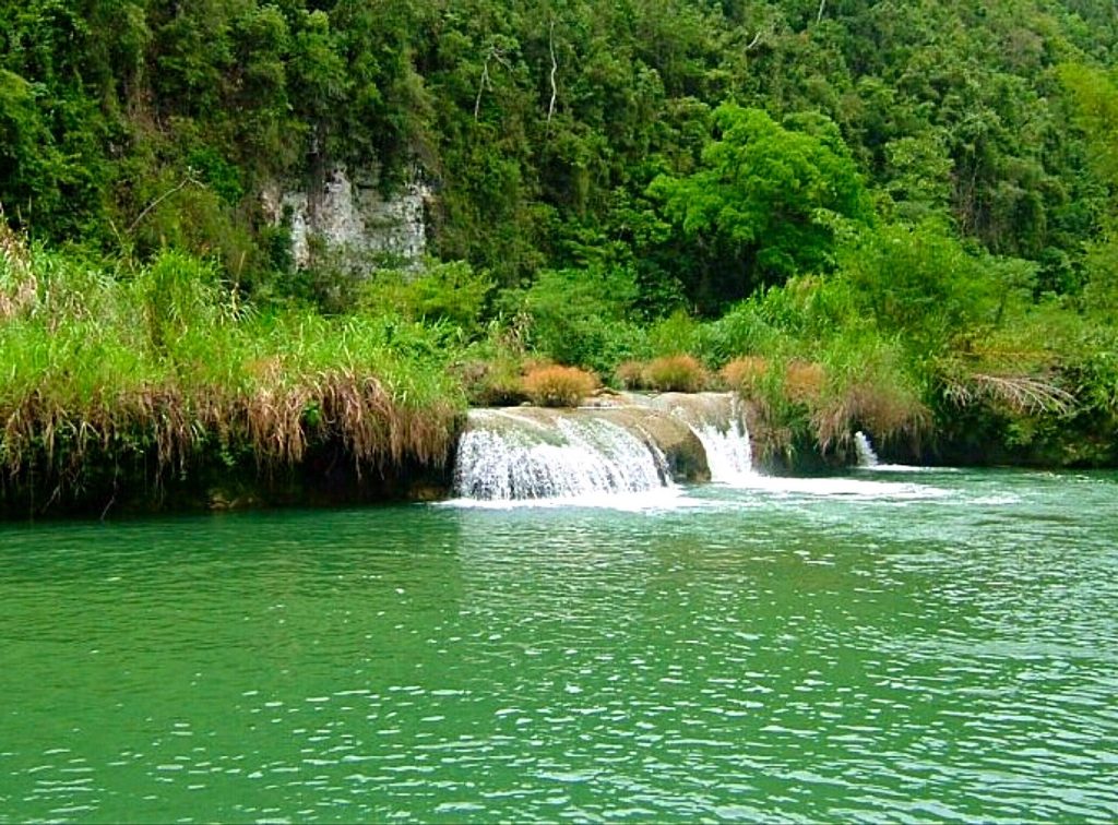 best tourist attractions in laguna philippines
