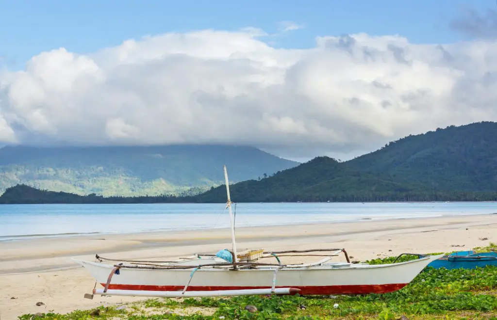 best beaches in Iloilo